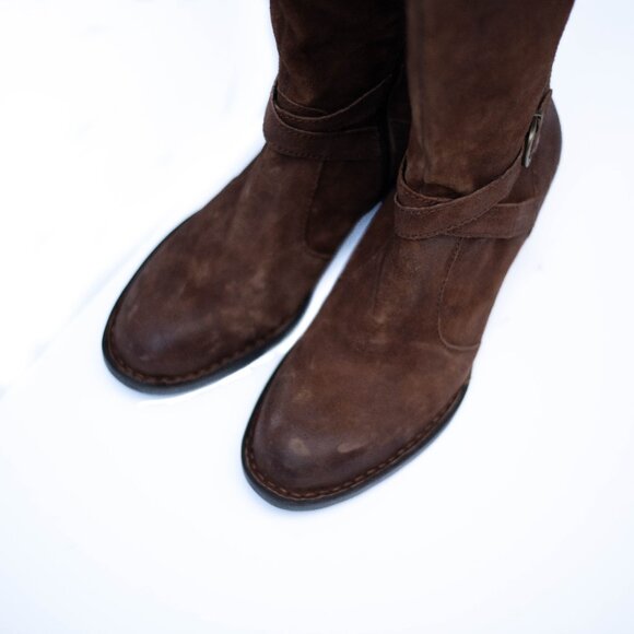 BORN Brown Suede Tall Leather Boots 9.5M Block Heels Buckle Side Zip Distressed - Picture 6 of 12